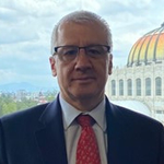 Dr. José Luis Negrín Muñoz (Director General de Asuntos del Sistema Financiero, Banco de México)