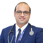 Dr. Vashishth Pankaj Maniar (Consultant Medical Oncologist - Speacilaity Medical and Pediatric Hemato-Oncologist at Mumbai Oncocare Center)