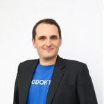 Nathanael Faibis (CEO of Alodokter)