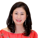 Winnie Huynh (General Director of The Green Solutions)