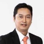 Sarat Prakobchart (Deputy Director General ของ Energy Policy and Planning Office (EPPO))