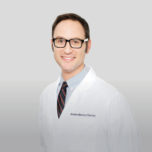 Dr. Daniel Spector (Senior Veterinarian, Specialist in Surgery, and Surgery Residency Program Director of the Schwarzman Animal Medical Center)