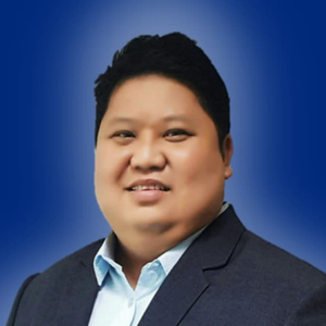 Kriden Balgomera (President at IBP Manila IV)