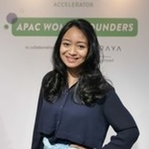 Putri Izzati (Managing Partner at SIMONA VENTURES)