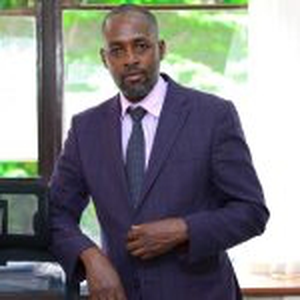David Nyandoro (Chief Registrar at Ministry of Lands & Physical Planning)
