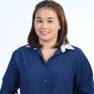 Thanchanok Rochanaphapayon (Teacher at Thammasat Secondary School)