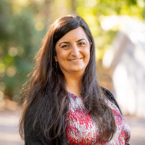 Nikki Shariat, Ph.D. (Assistant Professor, Dep. of Population Health at College of Veterinary Medicine, University of Georgia)