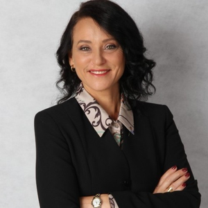 Rossana Sadir (CEO & Conselheira de Administração)