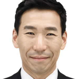 James Choi (Managing Director of J2 Advisory)