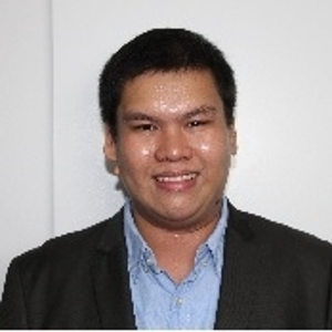 Joey Roi Bondoc (Research Manager at Colliers International)