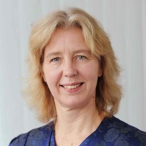 Frances Paulisch (Head of the Software Initiative Siemens AG, Vice Chairman of SAFECode at Siemens )