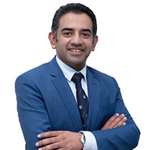 Dr. Irfan Khan (ASSOCIATE PROFESSOR OF OPHTHALMOLOGY)