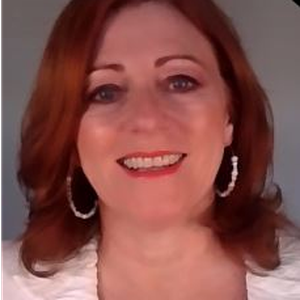 Pamela Young | Moderator (Managing Director of growthcurv Pty Ltd, New Zealand)