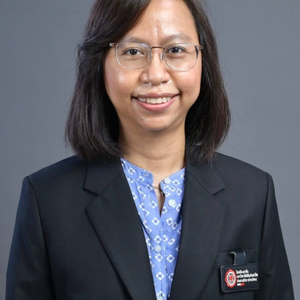 Rossana Madsathawee (English Teacher at Srinakharinwirot University)