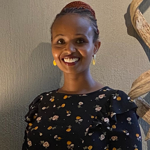 Fiona Ngaruro (Ecommerce & Growth Marketing Consultant)