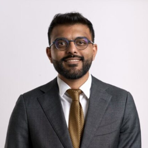 Darshan Shah (Associate Partner at Vantage Capital Fund Managers)