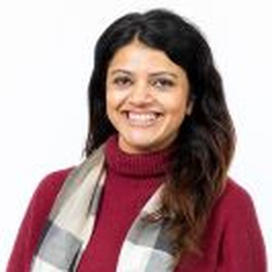 Abha Rai, Ph.D., MSW (Associate Director, Center for Immigrant and Refugee Accompaniment de Loyola Univeristy Chicago)