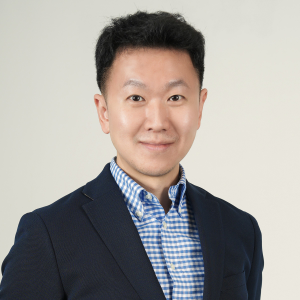 Victor Lam (Senior Director, Hong Kong of PERSOLKELLY  Consulting)