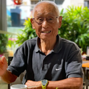 Hiromu Inada (90 years old Tri-Athlete)