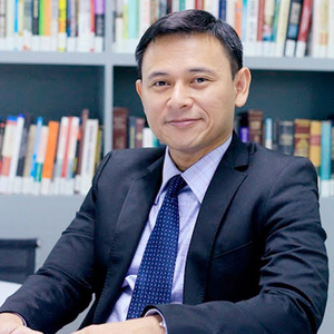 Hon. Sonny Angara (Secretary at Department of Education)