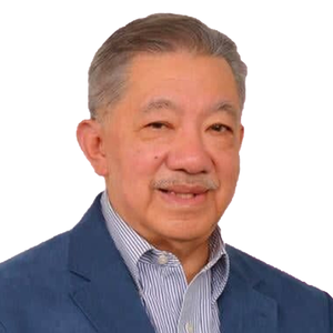 YM Tunku Dato’ Seri (Dr) Iskandar Tunku Abdullah (Group Executive Chairman at Melewar Group)