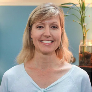 Tracy Thorne (Licensed Acupuncturist & Private Practice Owner)
