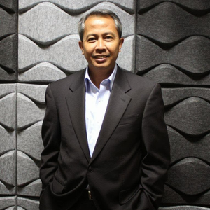 Dr. Luthfi Mardiansyah (Chairman at SwissCham Indonesia)