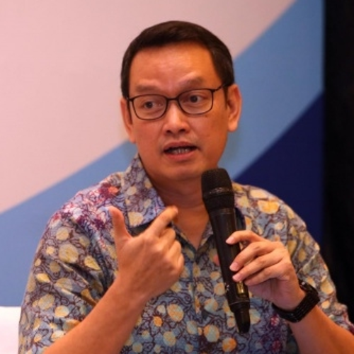 Luhur Budijarso (Chairman at Asosiasi Perusahaan Sahabat Anak Indonesia)
