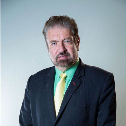 Gabriel Rosales (President & CEO of B2B Servicios)