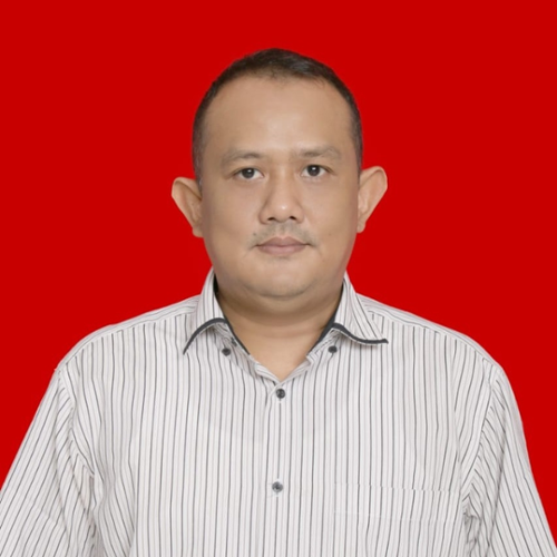 Dhoni Prawasto (Wakil Ketua Umum Bidang Hukum & Etika Usaha at Kadin Jawa Tengah)