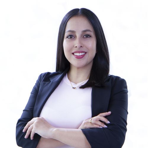 Stefany Calderón (Senior Cumplimiento & Forence, Robalino Abogados - CPA Consultores)