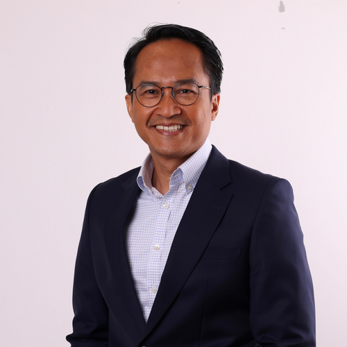 Aryo Widiwardhono* (Chief Executive Officer (CEO) of The Body Shop Indonesia)
