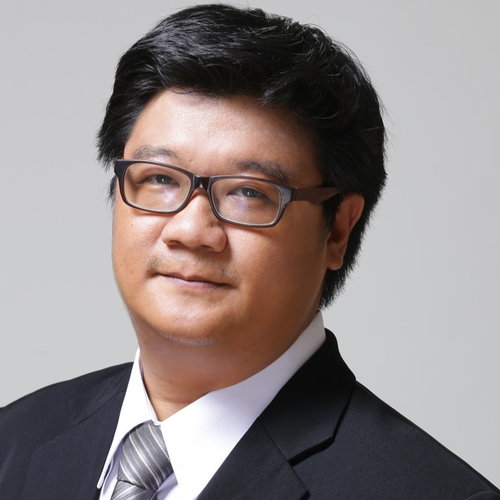 Dr. Kanokpat Chanvaivit (Technical Director of Bouygues-Thai)