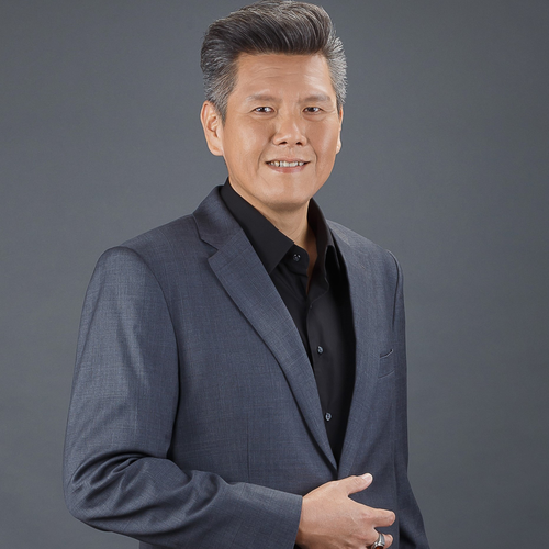 Mr. Jin Yi Yap (CEO of SUPERNAP (Thailand))